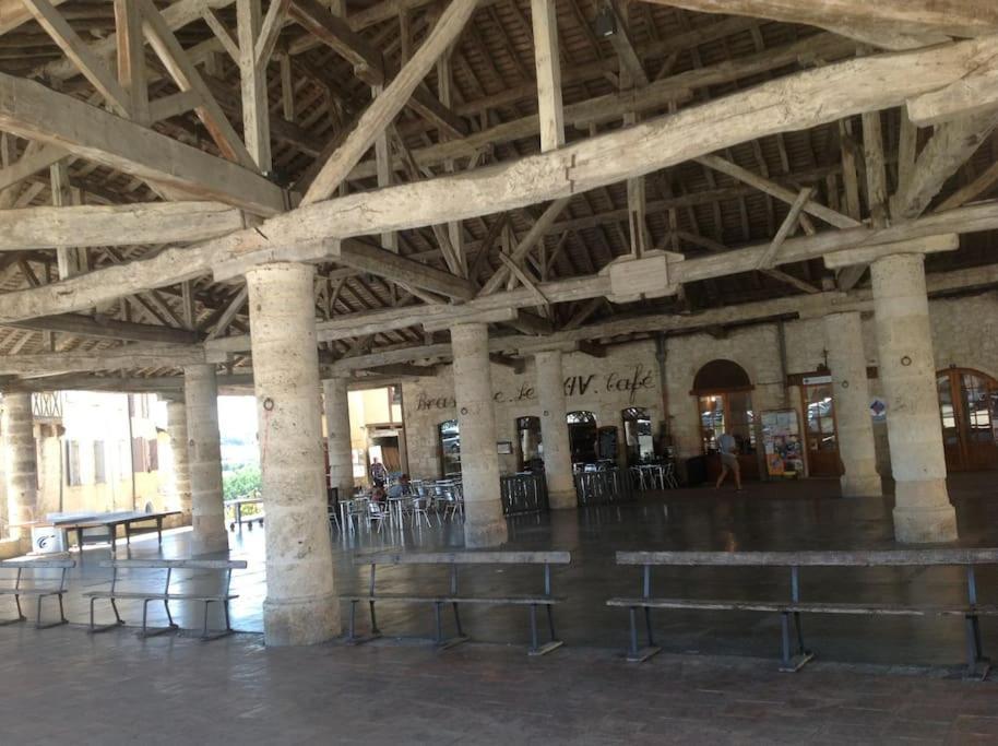 Mauvezin  Ancien Presbytere Au Coeur Du Village מראה חיצוני תמונה