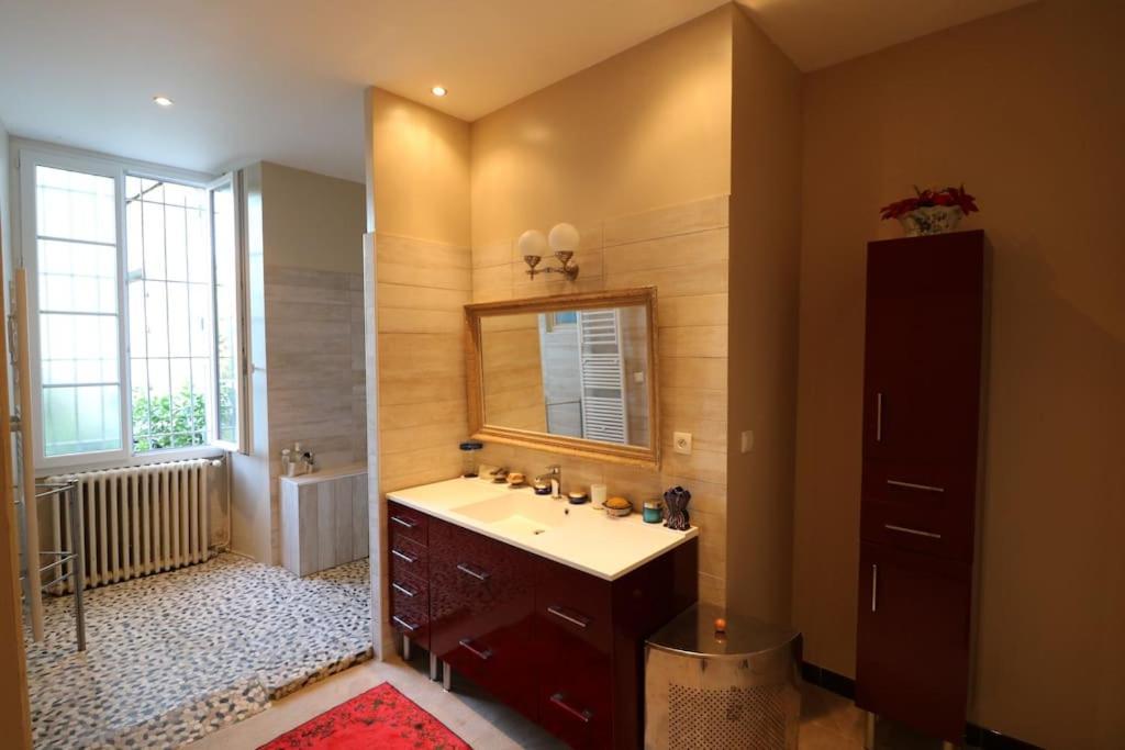 Mauvezin  Ancien Presbytere Au Coeur Du Village מראה חיצוני תמונה