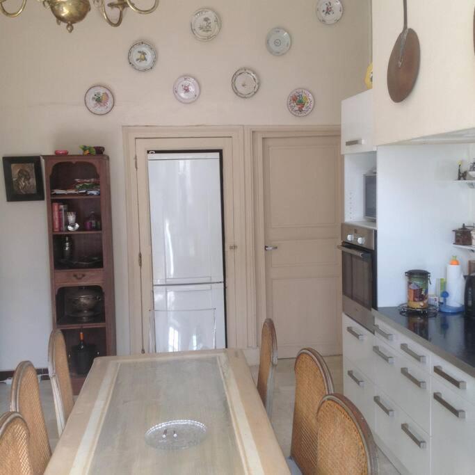Mauvezin  Ancien Presbytere Au Coeur Du Village מראה חיצוני תמונה